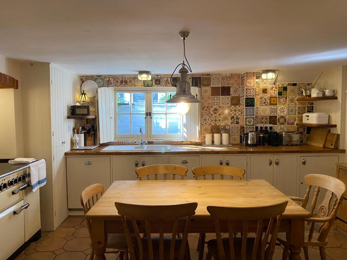 Picturesque Seaside Cottage Next To Viking Bay - Broadstairs Exterior photo